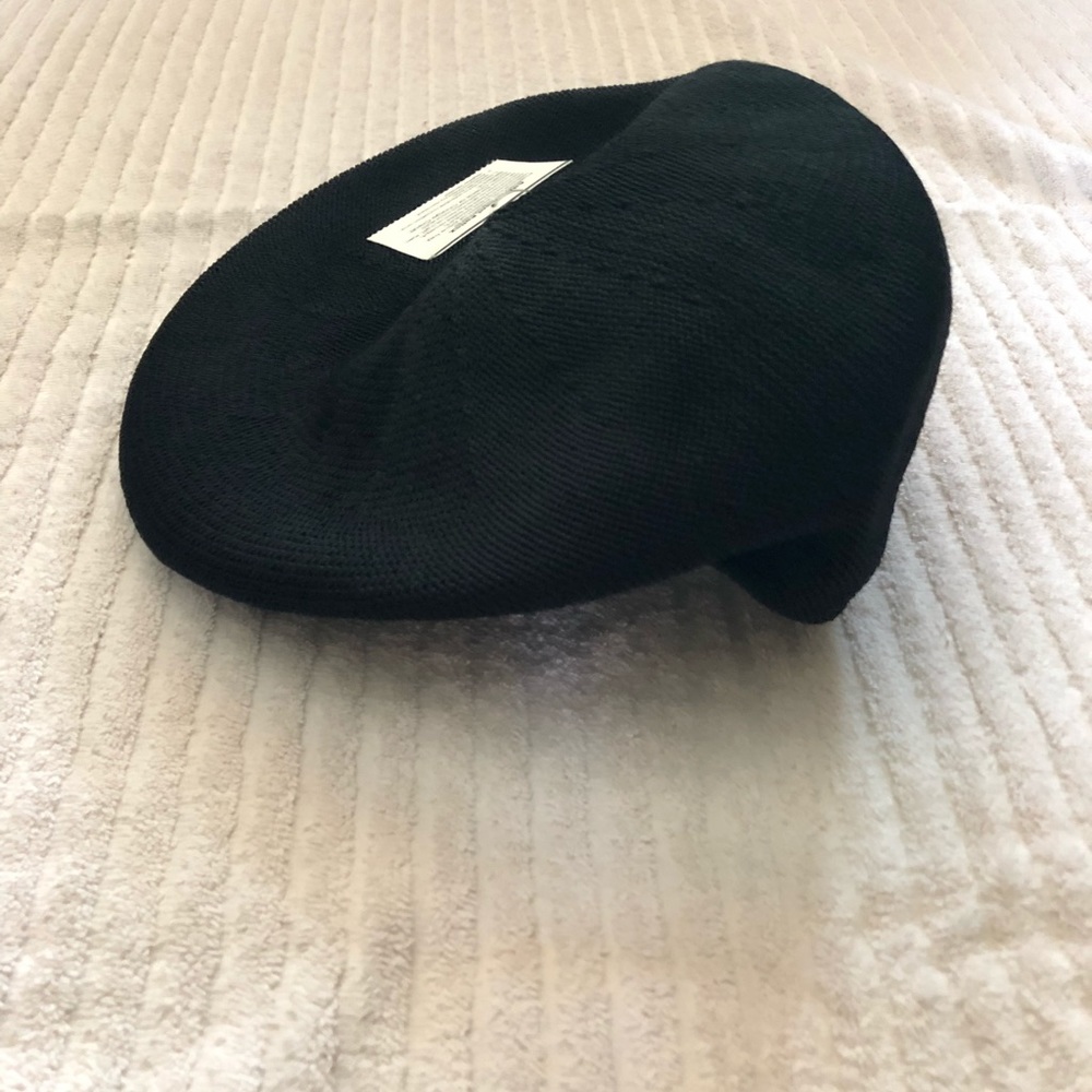Black Lightweight Circular Knit Cap